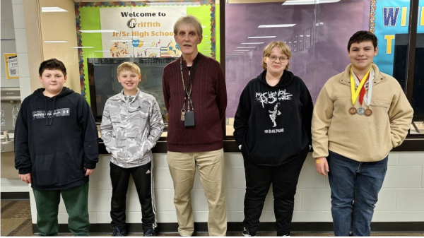 From left to right: Dylan Belsky, Conrad Brownd, Fred Farnell, Lily Buckmaster, Devin Martin. Maxwell Schroader and Simon Amezcua were not present.